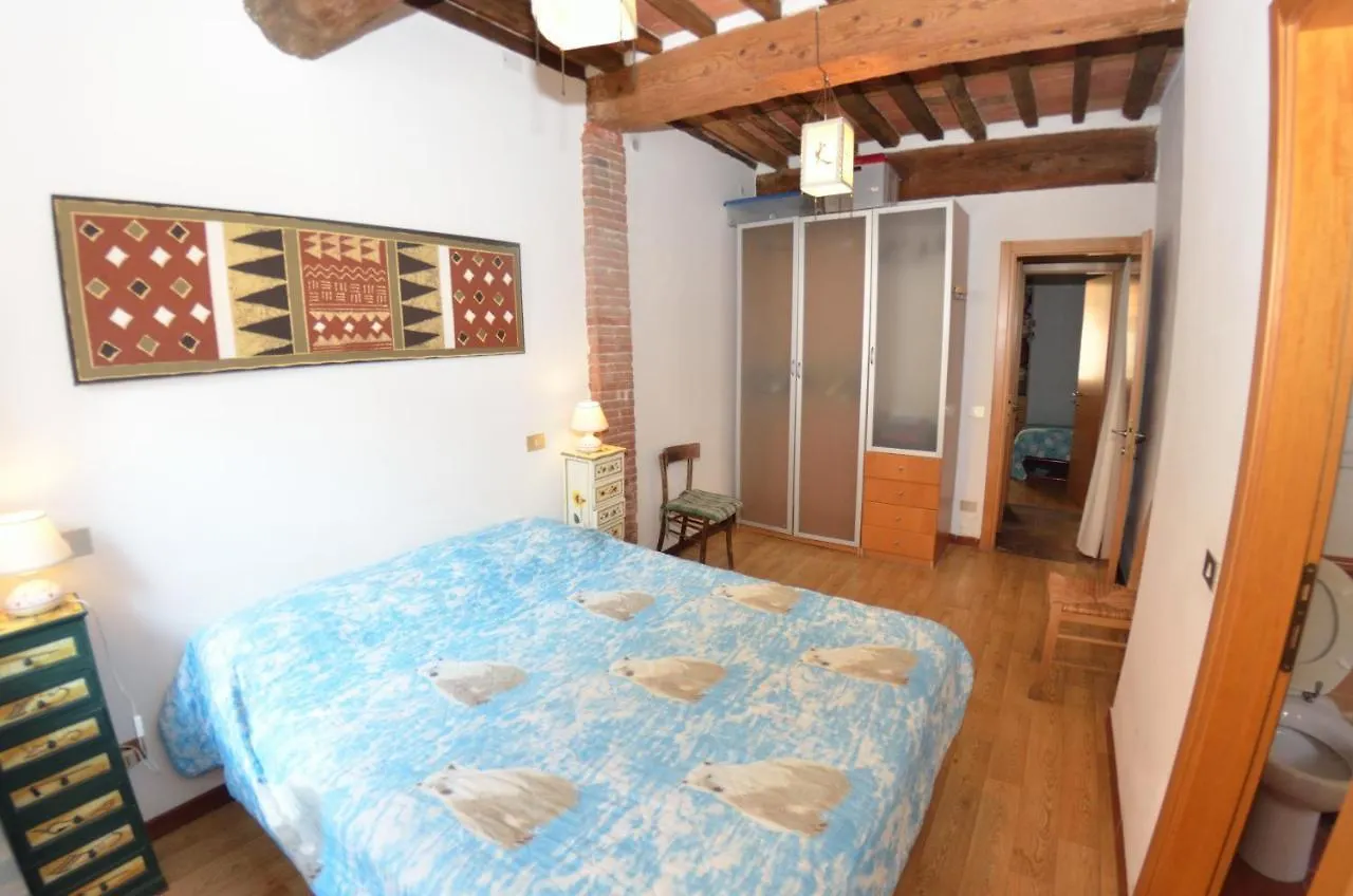 Casina Bella Di Lucca Apartment