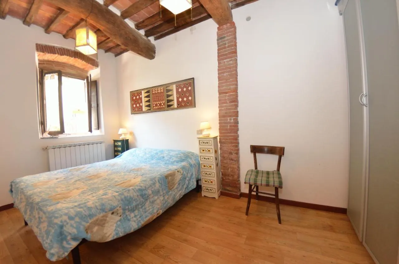 Casina Bella Di Lucca Apartment