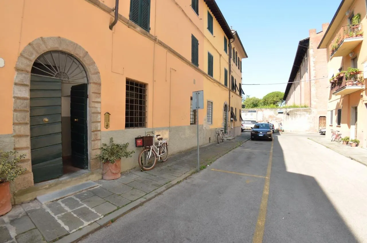Casina Bella Di Lucca Apartment