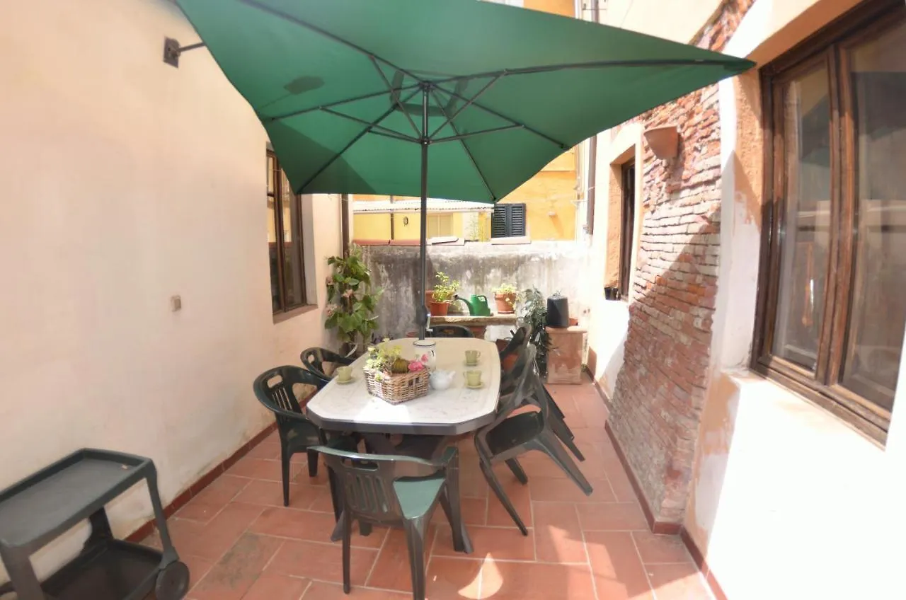 Casina Bella Di Lucca Apartment