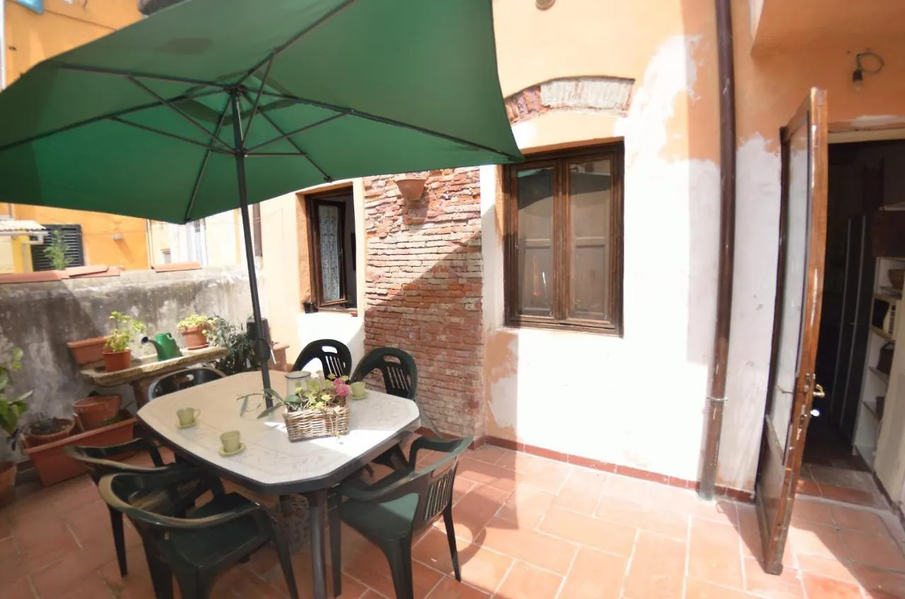 Casina Bella Di Lucca Apartment Italy
