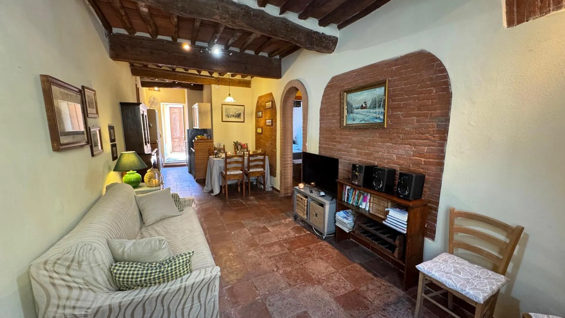 Casina Bella Di Lucca Apartamento 0*,